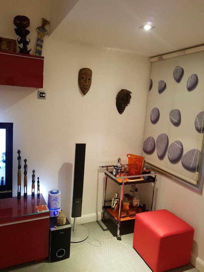 איה נאפה Sylvias Art Studio Apt מראה חיצוני תמונה