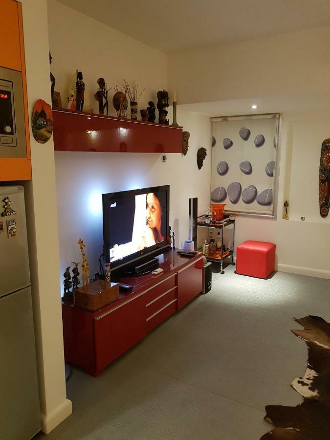 איה נאפה Sylvias Art Studio Apt מראה חיצוני תמונה